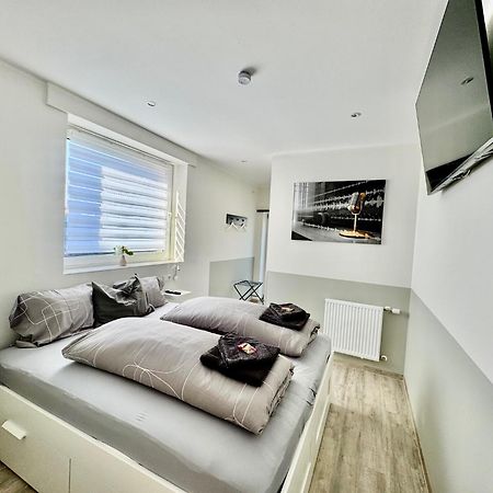 Gaestezimmer Beate Und Ferienwohnung Rheda Wiedenbrueck Eksteriør bilde